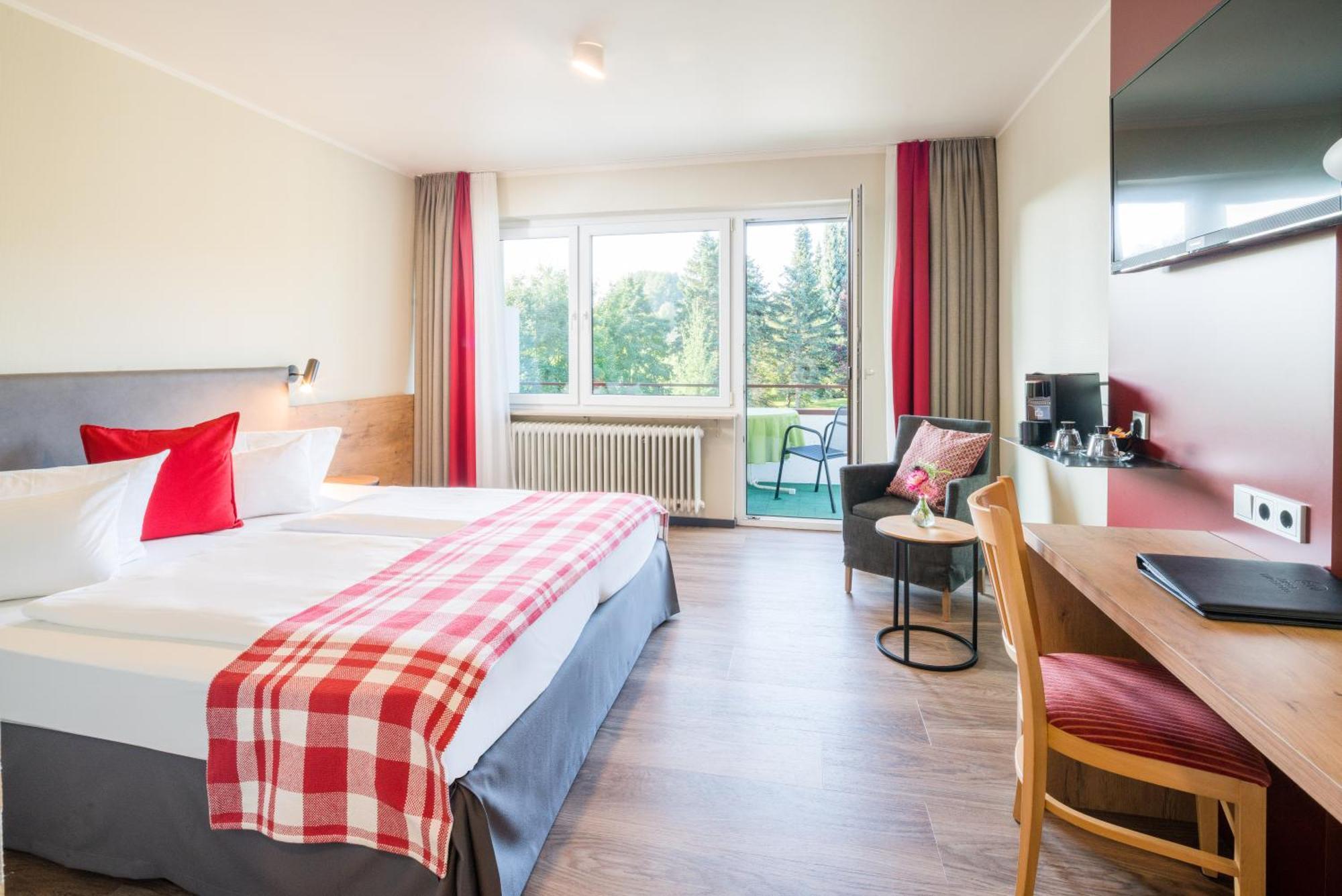 Best Western Hotel Brunnenhof Weibersbrunn Exteriör bild